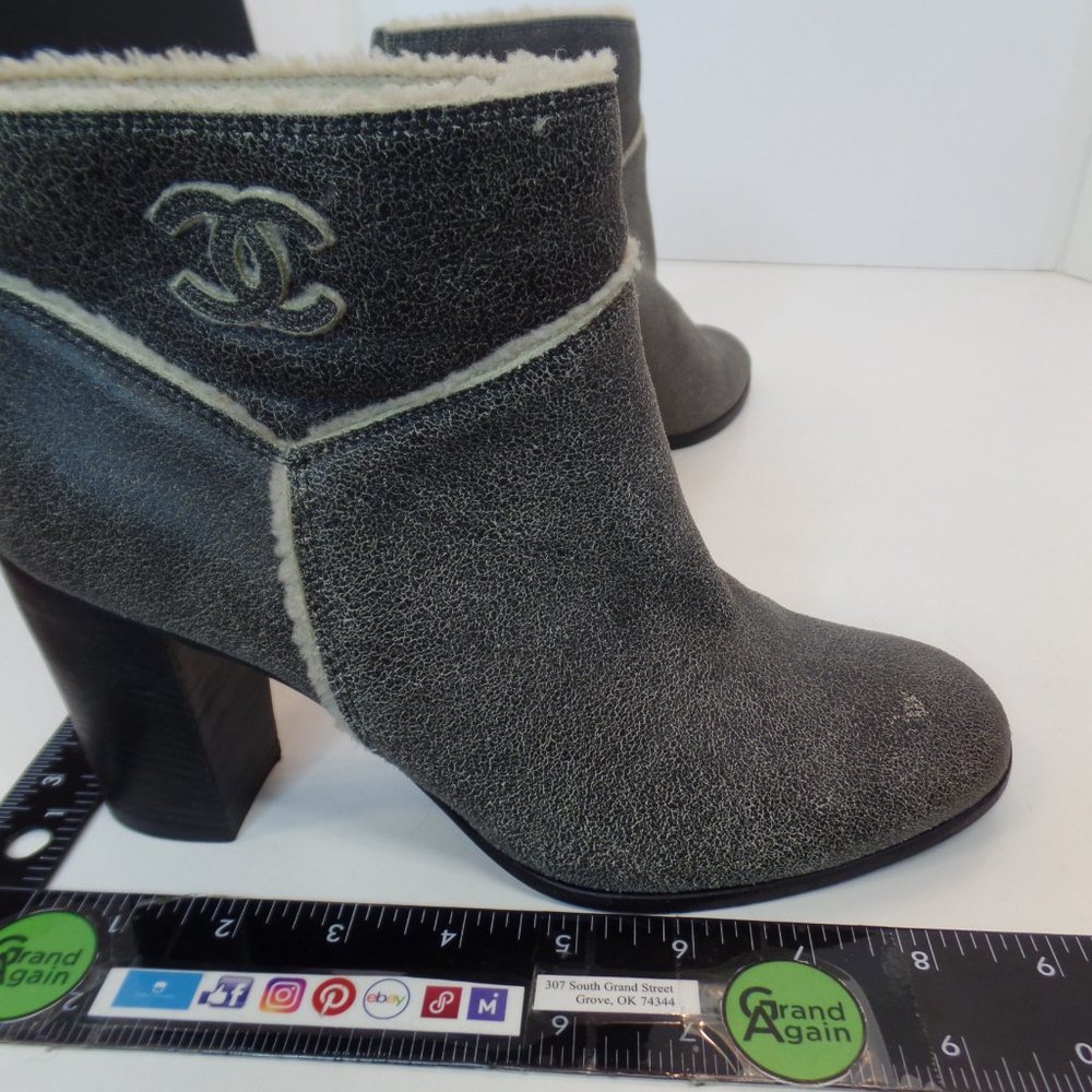 Classy Chanel Ankle Leather Booties/Shooties Shearling Lined Made in Italy 39.5 - Picture 15 of 15